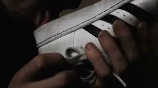 I bought smelly and dirty shoes from a foreign girl  I smelling and licking the her shoe