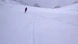 Måns på skidor
