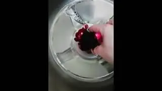 Как дома легко проверить качество вина.