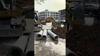 2024年12月份，南京孝陵卫双拜巷路面大施工，影响生活