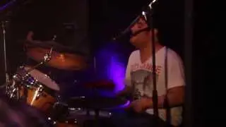 La Nave Croydon - "Johnny 6"  en vivo