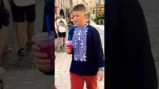 Хлопчача вишита сорочка на шнурку. Львів день вишиванки. 