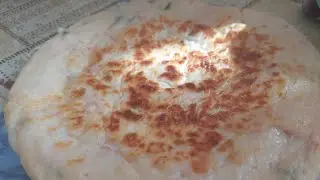 Лепёшка из картошки с сыром ! Очень вкусно !