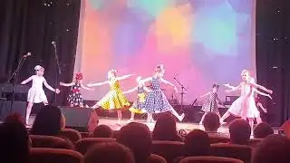 Танок "Олівці- малівці"