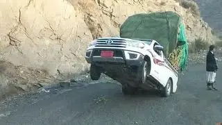 شاصات تطير في اليمن سائقين القات جنون ومغامرة