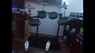 Mes premiers pas à la batterie (5 jours) - Alesis Turbo Mesh Drum