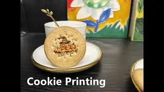 Printing patterns on the cookies themed with festivals