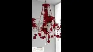 Шикарная, классическая люстра. Красная