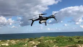 MJX Bugs 5W First Flight + on board camera test - macitynet.it