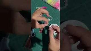 Meronce lagi buat strap phone