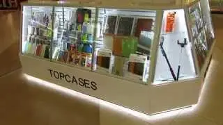 Торговый остров TOPCASES в ТЦ Лето
