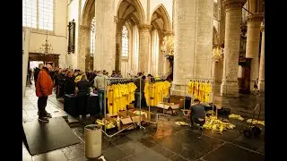 Nieuwe shirts verkocht in Grote Kerk: 