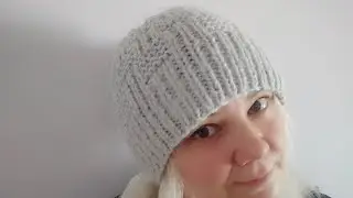 Экспресс МК простая шапка спицами 😊 справиться даже начинающий🤗