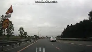 ещё одна трусливая ТВАРЬ на дороге