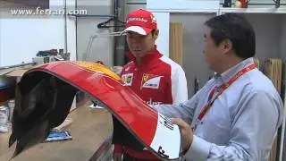 小林可夢偉、浜島裕英の案内でフェラーリの本拠地を見学