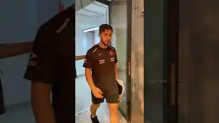 ÖZEL | Semih Kılıçsoy maç sonunda fotoğraf isteklerini geri çevirmedi! 
