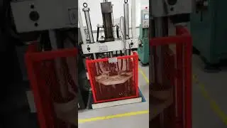 Испытательный цех пружин и аммортизаторов подвески.