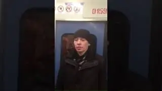Прикольный парень, никто не отказал в его просьбе
