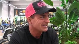 HappyFit CEO Sven Decker im Interview mit NABBA-Weltmeister Hannes Engelschall