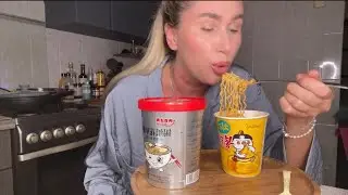 МУКБАНГ/КОРЕЙСКАЯ ЛАПША/Острая аж горят перепонки🫣