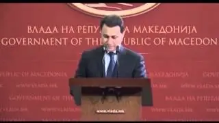Protesta në Maqedoni. Mijëra veta kalojnë natën në shesh