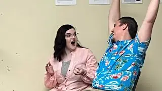 Baby Dye Gender Reveal|Balloon Pop Gender reveal!