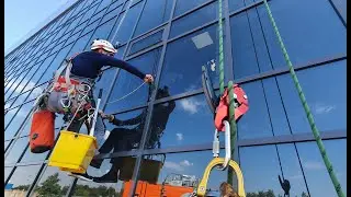 Помывка бизнес центра Волковский.