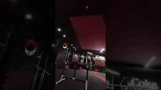 Полет на мини дроне внутри помещения 4K ISO3200
