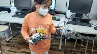 Alisha - Steering Rover (Lego NXT)