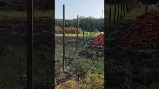 Как поставить ровно забор