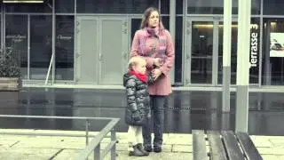Что прячет мусульманин в своей черной сумке?