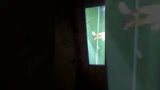 автосервис снова смотрит футбол