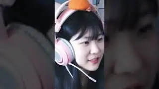 Vtuber enamorando coreana