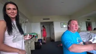 Thai Chronicles or Why Natasha Showed Her Tits on Periscope