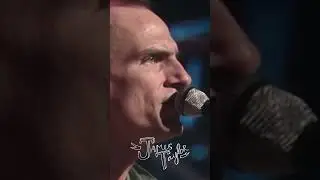 James Taylor live with "Your Smiling Face". Watch the full video now! #jt  #music
