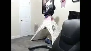 Mosit Critikal Running Away meme template