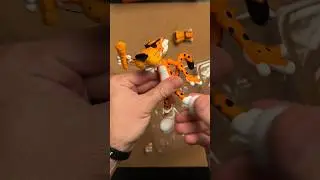 Quick look at Chester Cheeto by Jada Toys 