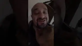 Зверское нападение заводского кота 😄😄😄