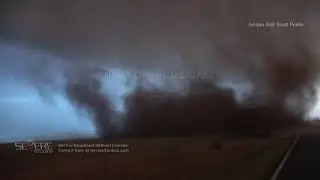Herrington KS Dusty tornado 50 yards away 4-29-2022