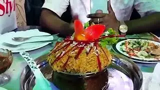 মাটন হান্ডি বিরানী, সে এক মজার খাবার। mutton hundi biryani.