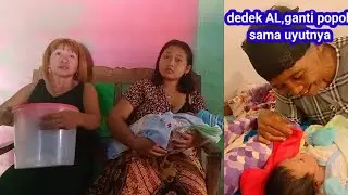 Habis minum ASI dedek ngompol