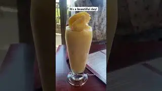It's a beautiful day! Don't forget your smoothie 🤤#smoothie #shorts