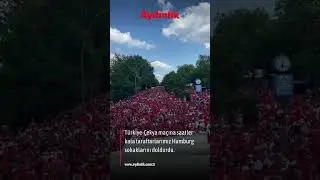 Türkiye-Çekya maçına doğru taraftarlarımız Hamburg sokaklarını doldurdu. #spor #çekya #türkiye