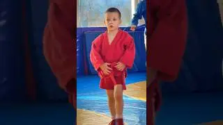 Начало новой недели, а значит настало время трудиться 💪🏾😉 