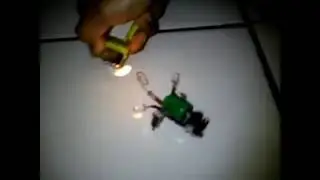 Light Seeking Beam Bot with reverse