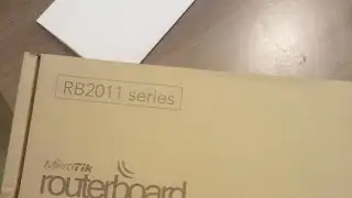 Mikrotik RB2011 Unboxing