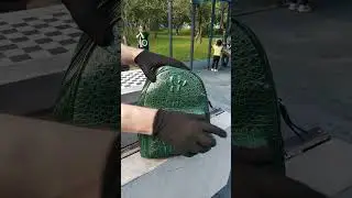 Рюкзак из кожи крокодила зеленый