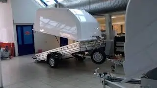 Review of light trailers with lids
