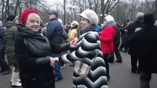 Мы любили,любили,любили.  🌙 В Гомельском парке. 22.01.2023 года.