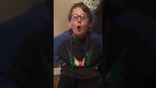 Kid rages bc of fortnite black hole